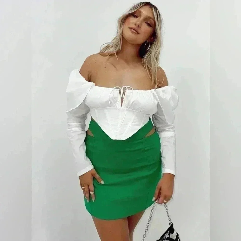 Princess Polly Amara cut out mini skirt green - Picture 1 of 8